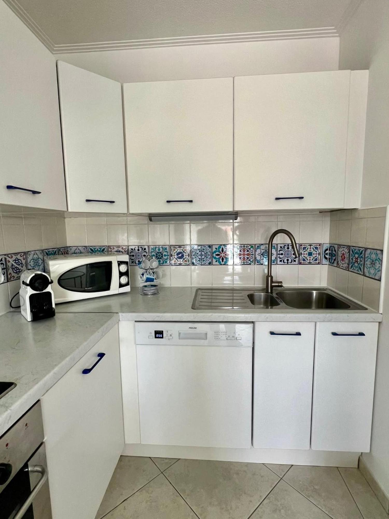 ניס Risso - One Bedroom With Pool, Newly Renovated In Spring 2024 מראה חיצוני תמונה