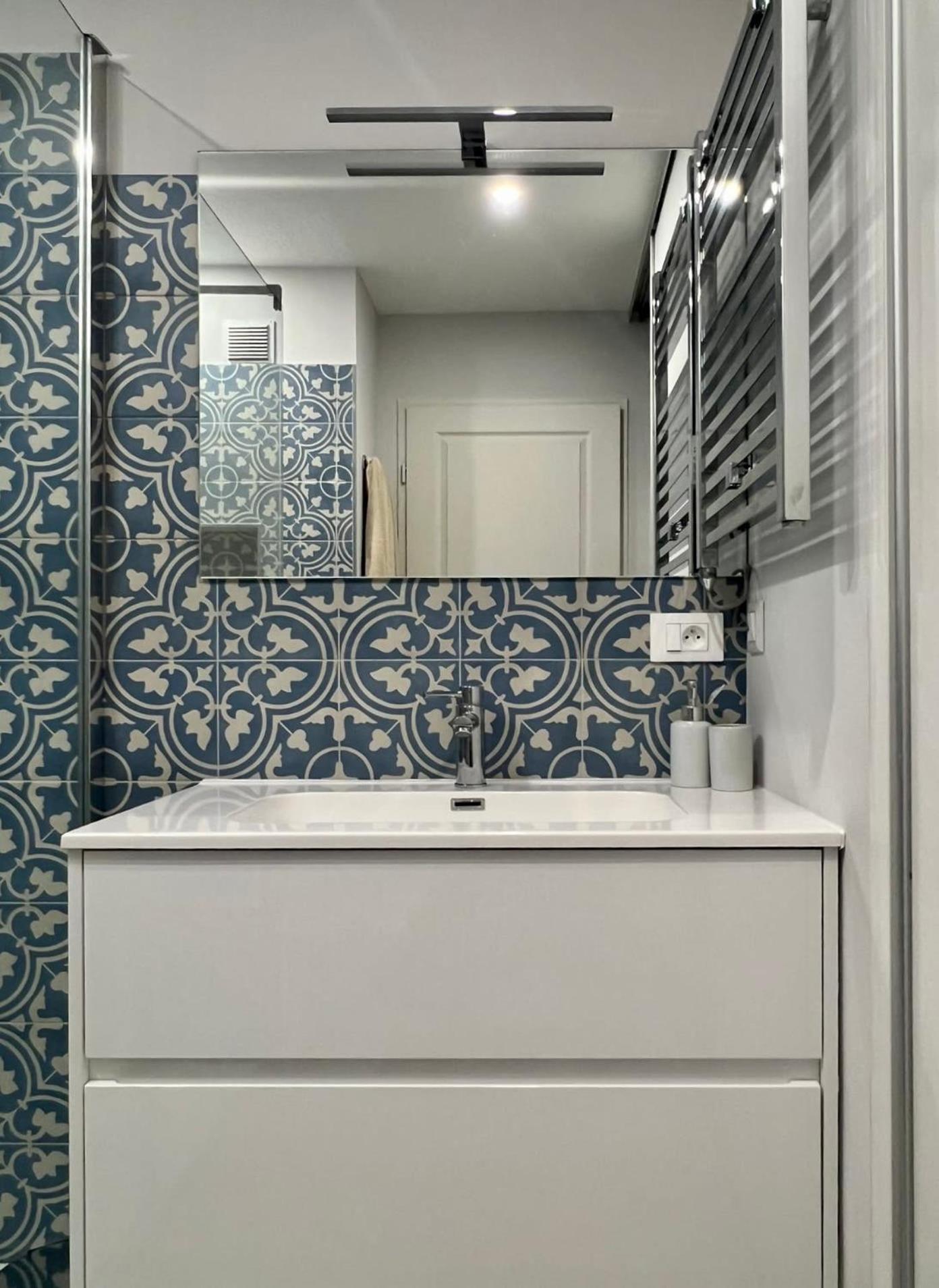 ניס Risso - One Bedroom With Pool, Newly Renovated In Spring 2024 מראה חיצוני תמונה
